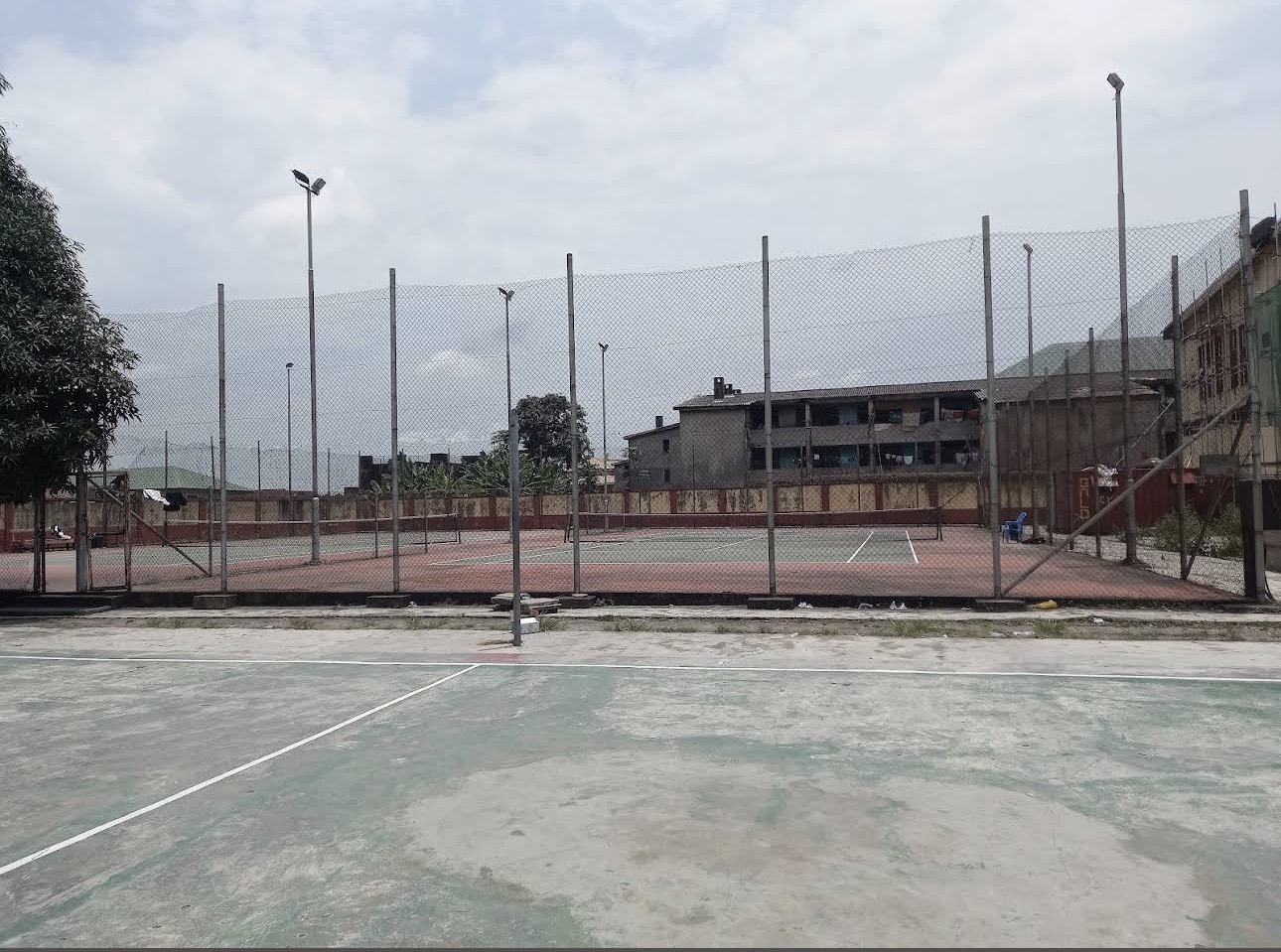 Monaliza Tennis Club entrance